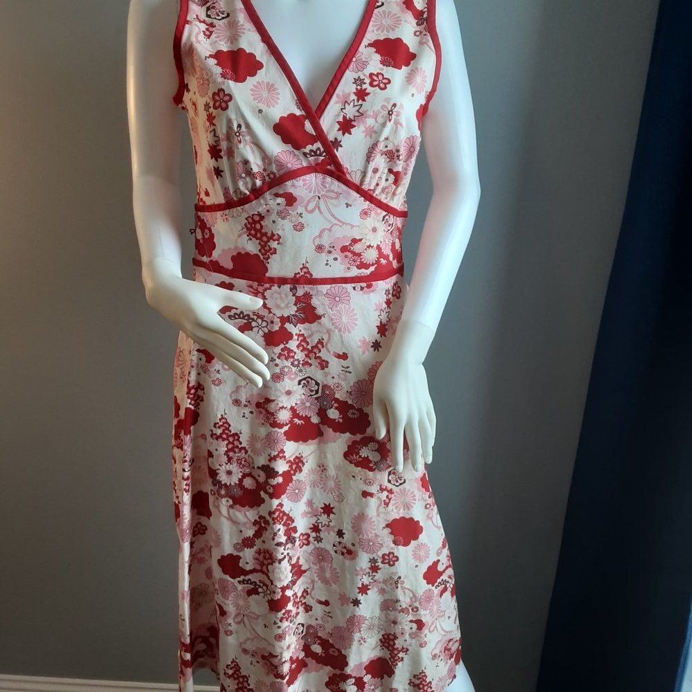 Floral Dress by JESSICA HOWARD